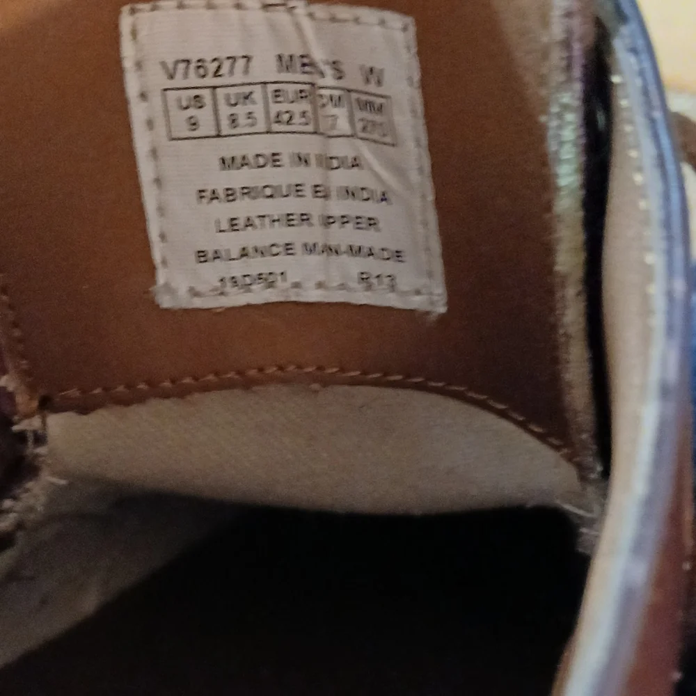 Rockport Men's Size 9 Classic Brown Leather Shoes